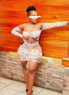 Velvet Connects - Agencia de putas in Nairobi Photo 26 of 29