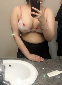 Velvet Queen Priya - escort in Bangalore Photo 2 of 2
