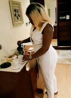 Vemno - escort agency in Tabuk Photo 8 of 8