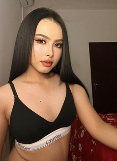 Vena69 - masseuse in Doha Photo 14 of 18