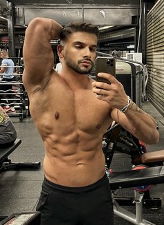 Vendome Couple/ladies/man - Male escort in Dubai Photo 7 of 16