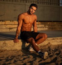 Vendome Couple/ladies/man - Male escort in Dubai Photo 1 of 16