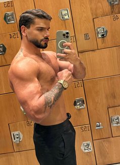 Vendome Couple/ladies/man - Male escort in Dubai Photo 10 of 16