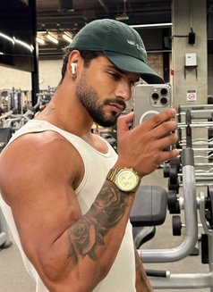 Vendome Couple/ladies/man - Male escort in Dubai Photo 14 of 16