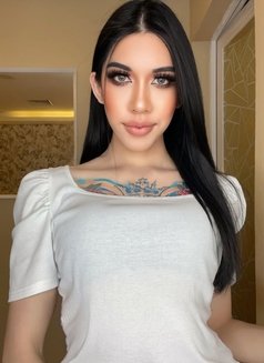 Vene - Transsexual escort in Abu Dhabi Photo 8 of 10
