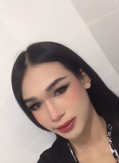 Venesgar New Ladyboy - masseuse in Abu Dhabi Photo 3 of 6