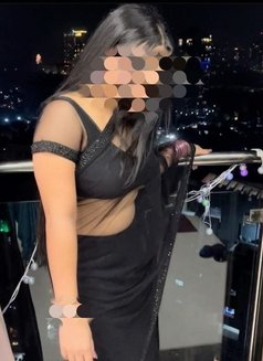 Veni South Indian Beauty Real Meet Now - escort in Sharjah Photo 2 of 2