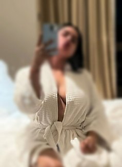 Veni South Indian Malayaali Girl - escort in Doha Photo 1 of 2