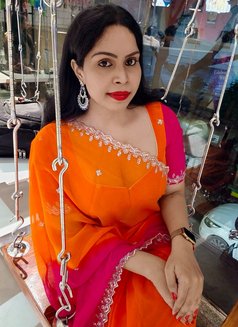 Venilla - Acompañantes transexual in Chennai Photo 5 of 8