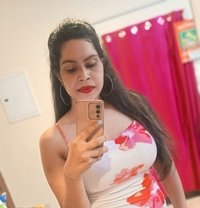 Venilla swety - Transsexual escort in Chennai