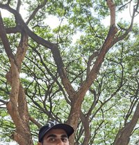 Venki - Male adult performer in Bangalore