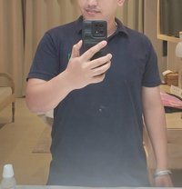 Venkyking - Male adult performer in Maldives