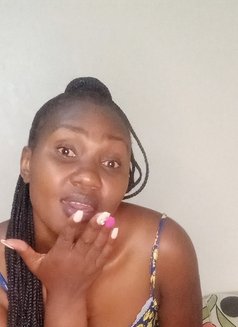 Venna - escort in Nairobi Photo 5 of 5