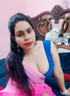 Vennila Fully Operated Transgender - Acompañantes transexual in Chennai Photo 1 of 9