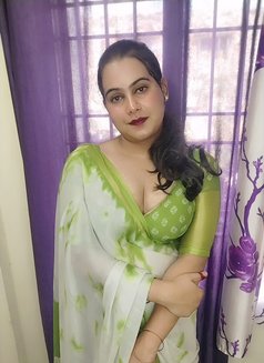 Vennila shemale ladyboy active cock&BObS - Transsexual escort in Chennai Photo 5 of 23