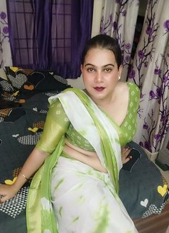 Vennila shemale ladyboy active cock&BObS - Transsexual escort in Chennai Photo 18 of 23