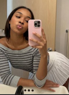 Venny in Muscat ready for outcoll - escort in Muscat Photo 4 of 6