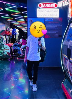 Venom - Acompañantes masculino in New Delhi Photo 6 of 11