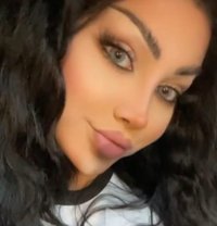 Vanessa - Transsexual escort in Beirut