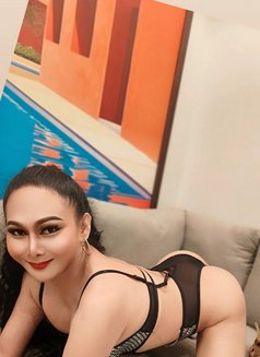 .Venus. Good top &big &rimming - Transsexual escort in Riyadh Photo 10 of 19
