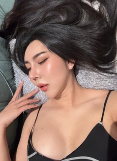 Venus Versatile and Full Services - Transsexual escort in Riyadh Photo 7 of 10