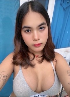 Sweet Venuz - Transsexual escort in Makati City Photo 3 of 7