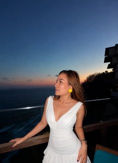 Veona - escort in Bali Photo 6 of 6