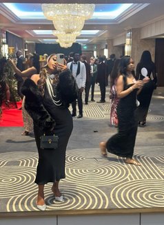 Vera - escort in Guangzhou Photo 1 of 4