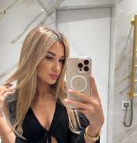 Vera Pure Independent - escort in Tokyo
