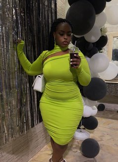 Vera Sidika - masseuse in Riyadh Photo 4 of 7