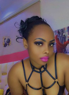 Vera Sidika - puta in Riyadh Photo 7 of 7