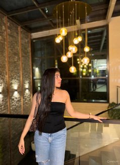 Verifie high profile indian & Russian - escort in Gurgaon Photo 3 of 6