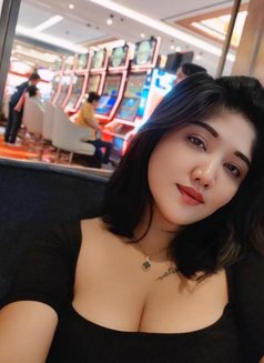 Verified Content Seller/Escort_Kerzy - escort in Manila Photo 3 of 8