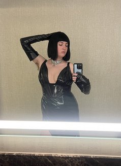 Verified Goddess Rosa - dominatrix in Beijing Photo 9 of 18
