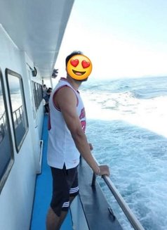 Verified✓i'ts Kevin Masaage Therapist - Male escort in Chandigarh Photo 2 of 4