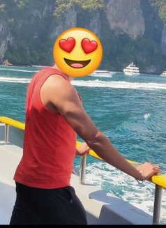 Verified✓i'ts Kevin Masaage Therapist - Male escort in Chandigarh Photo 3 of 4
