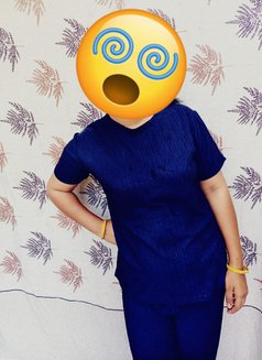 Verified Independent Airhostess - puta in Noida Photo 16 of 18