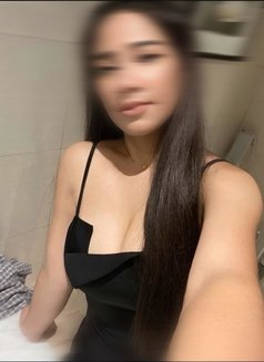 Verified Lexie - escort in Makati City Photo 3 of 5