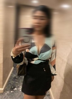 Verified Lexie - escort in Makati City Photo 5 of 5