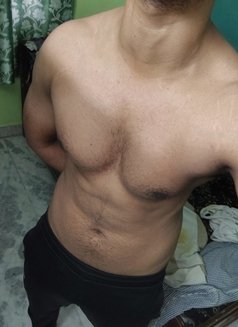 Verified Male Escort Aj Rahul –Delhi NCR - Male escort in New Delhi Photo 2 of 5