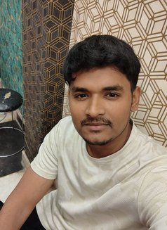 Verified Male Escort - Rahul - Male escort in New Delhi Photo 2 of 4