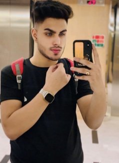 Verified profile only for male - Male escort in Bangalore Photo 13 of 17