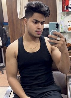 Verified profile only for male - Male escort in New Delhi Photo 12 of 15