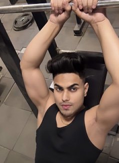 Verified profile only for male - Male escort in Ahmedabad Photo 4 of 14