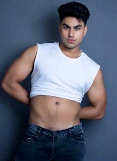 Verified profile only for male - Male escort in New Delhi Photo 17 of 17