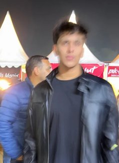 Verifiedโ Slim Fit Body 8. 5 Inch Penis - Male escort in Chandigarh Photo 1 of 3