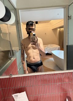 Verified -Your wishes are most Important - Acompañantes masculino in Gurgaon Photo 3 of 3