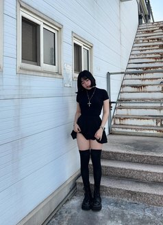 Verify Sexy Karina - puta in Amsterdam Photo 7 of 7