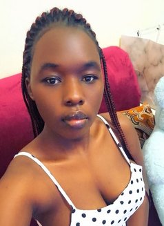 Vero - escort in Ajmān Photo 7 of 8