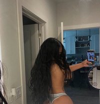 Vero - escort in Sasebo